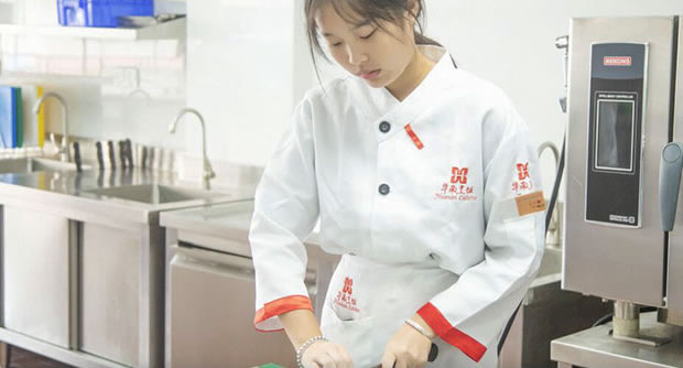 ������ѵѧУ